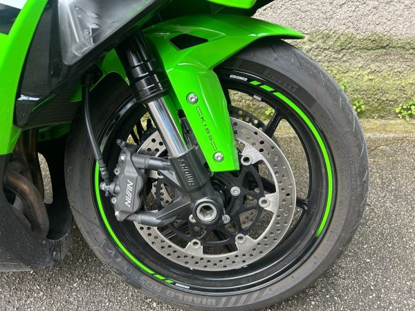 Kawasaki ZX6R