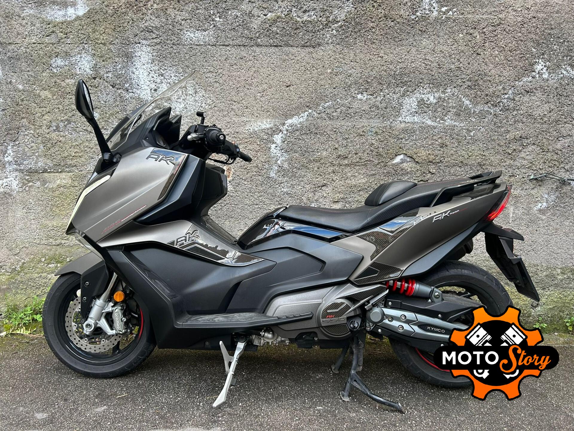 Kymco AK 550