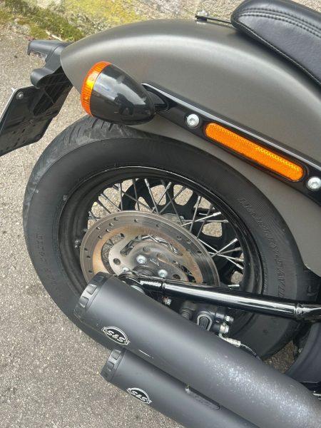 Harley-Davidson Dyna Street Bob 2017