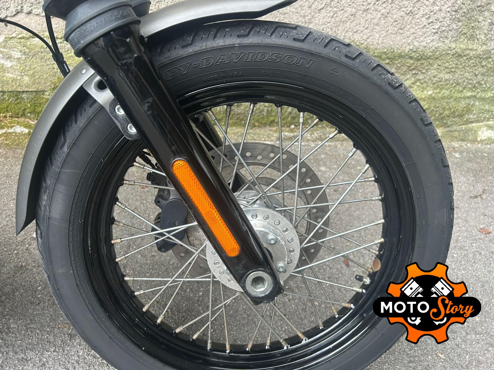 Harley-Davidson Dyna Street Bob 2017
