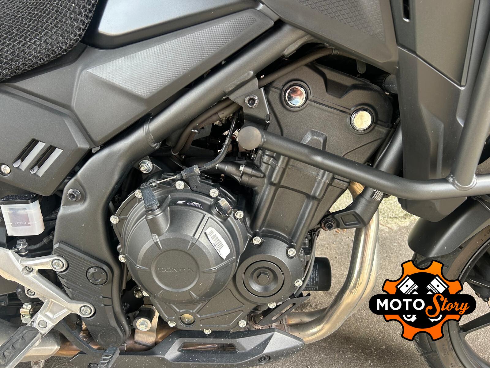 Honda NX 500 2025