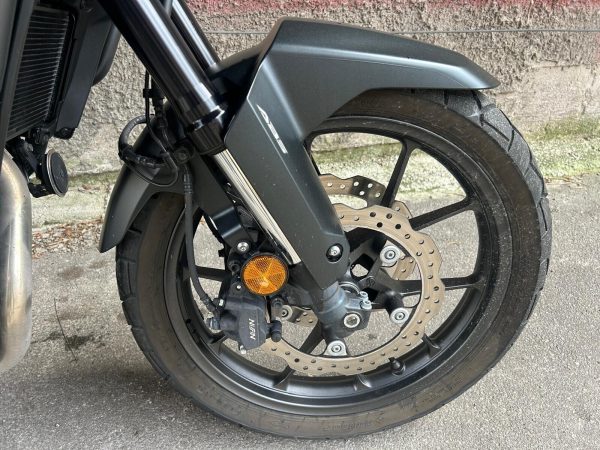 Honda NX 500 2025