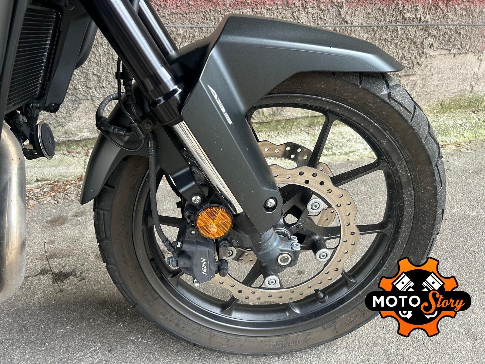 Honda NX 500 2025