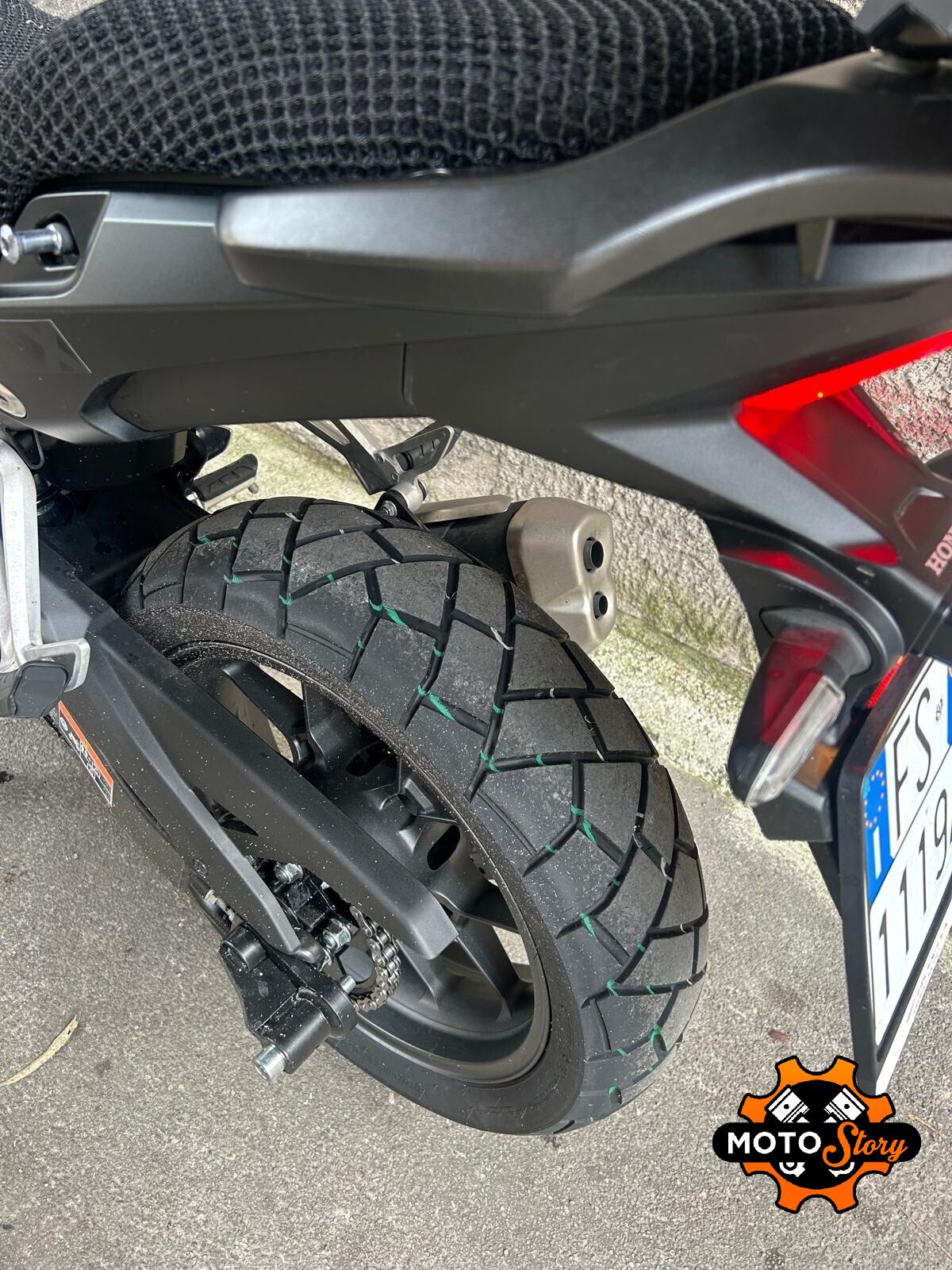 Honda NX 500 2025
