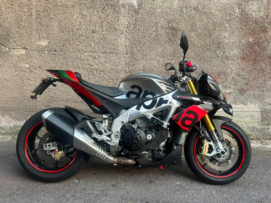 Aprilia Tuono V4 1100