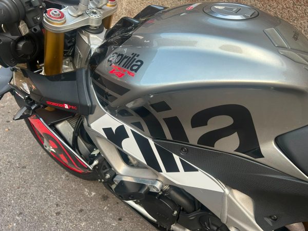 Aprilia Tuono V4 1100