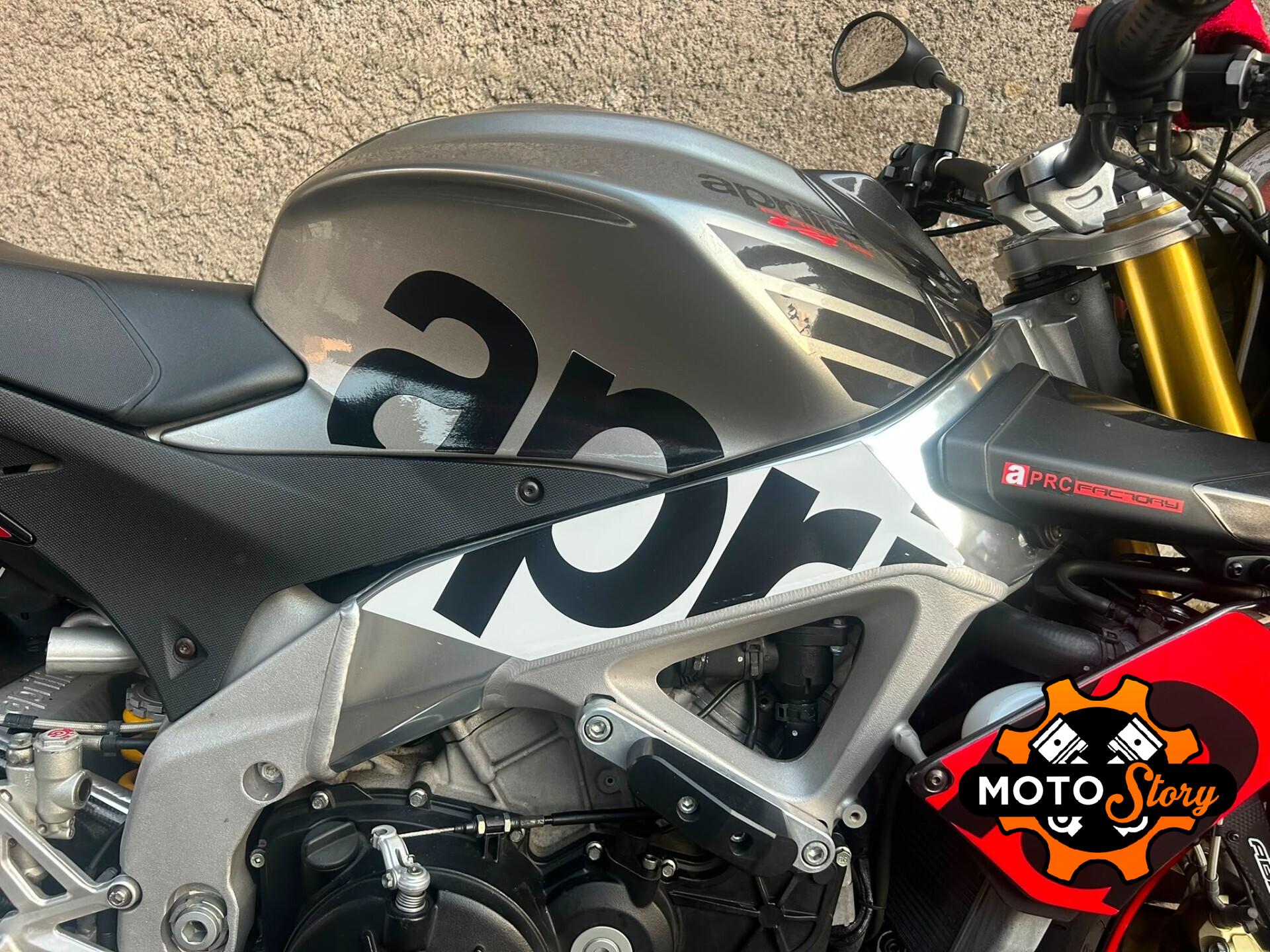 Aprilia Tuono V4 1100