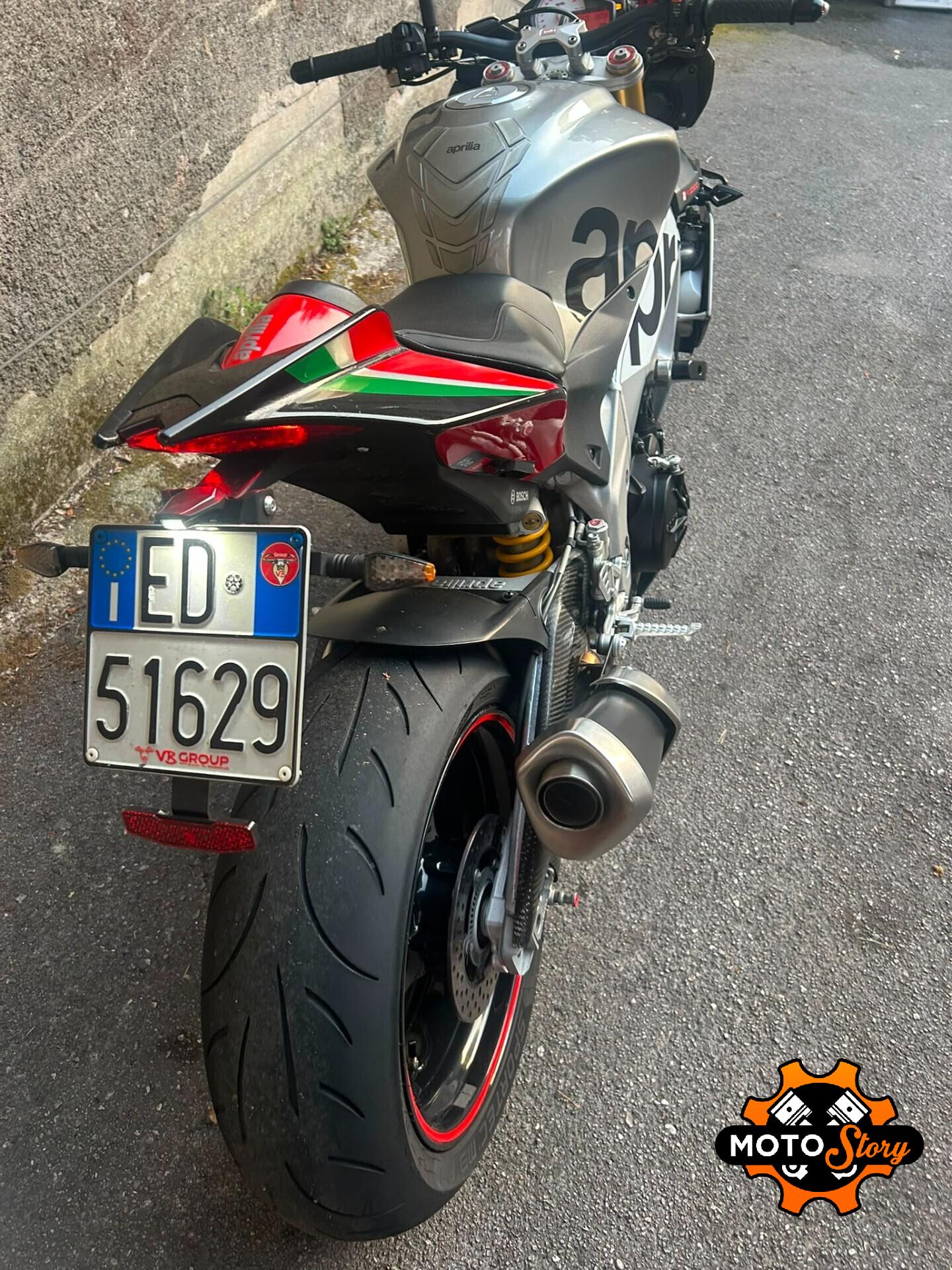 Aprilia Tuono V4 1100