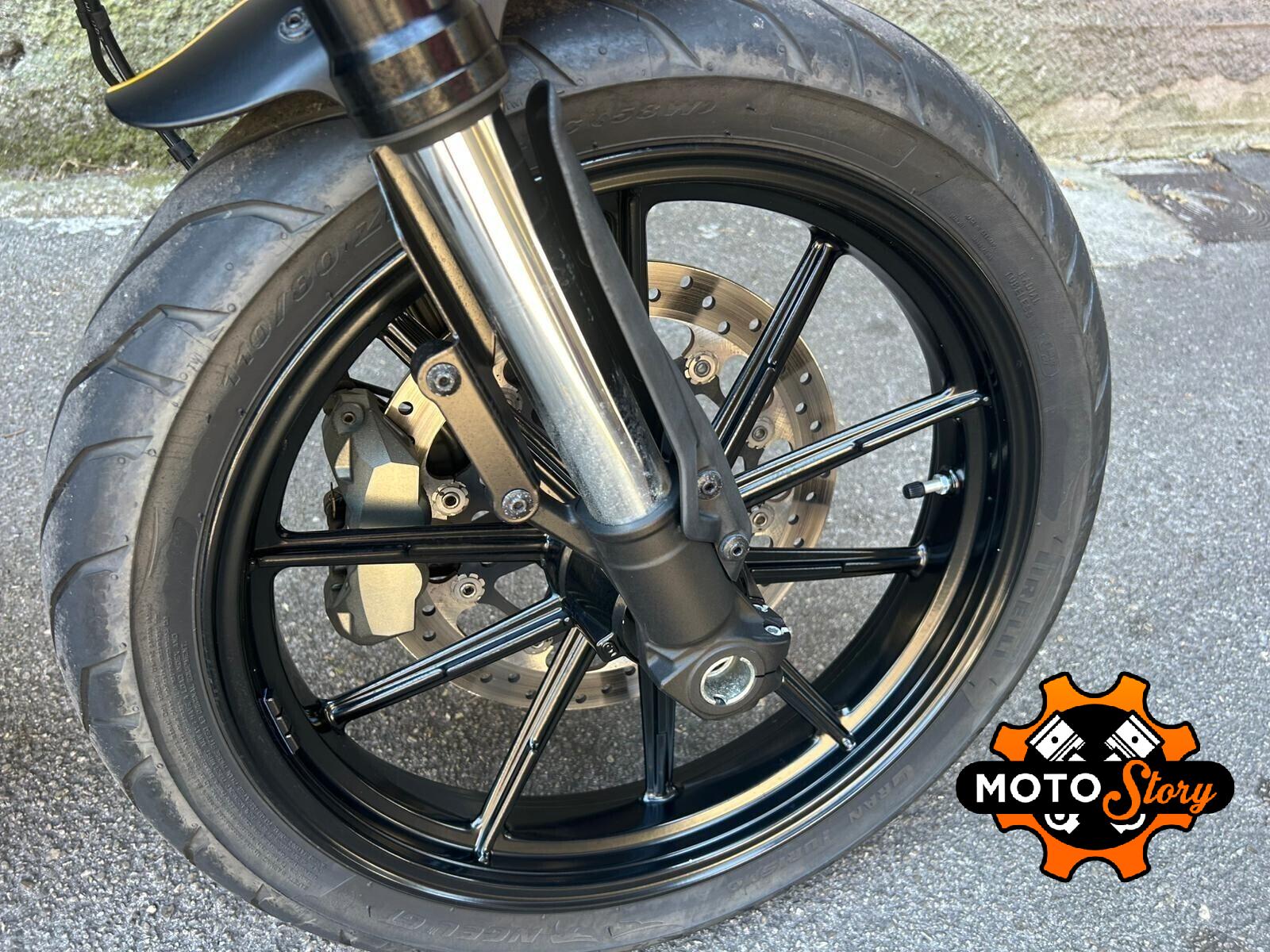 Ducati Scrambler 800 full trottle