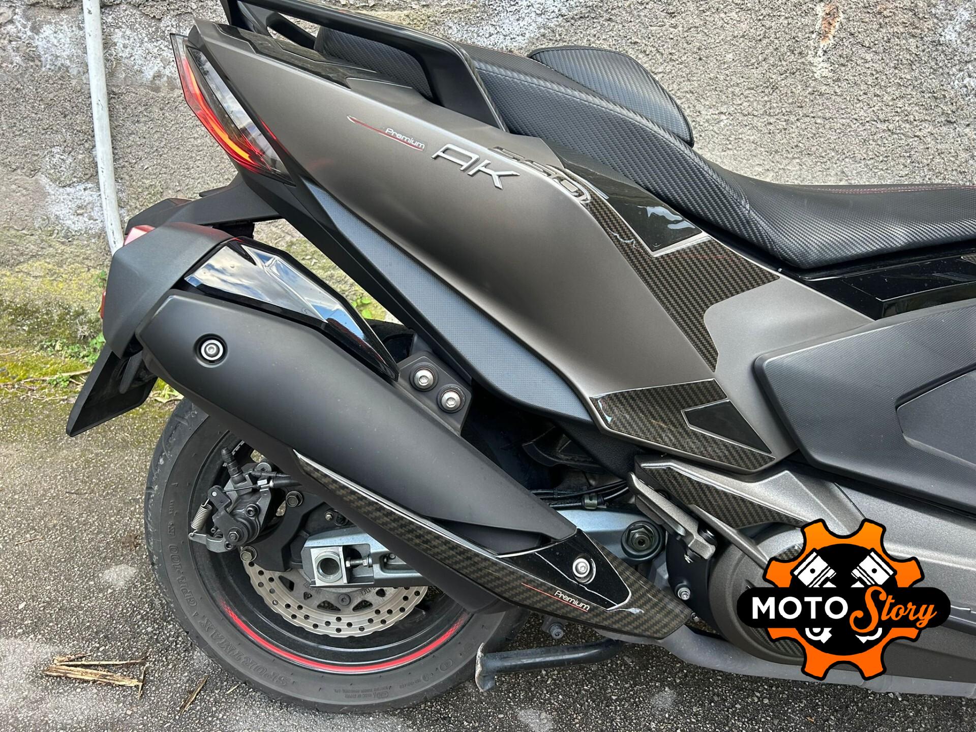 Kymco AK 550