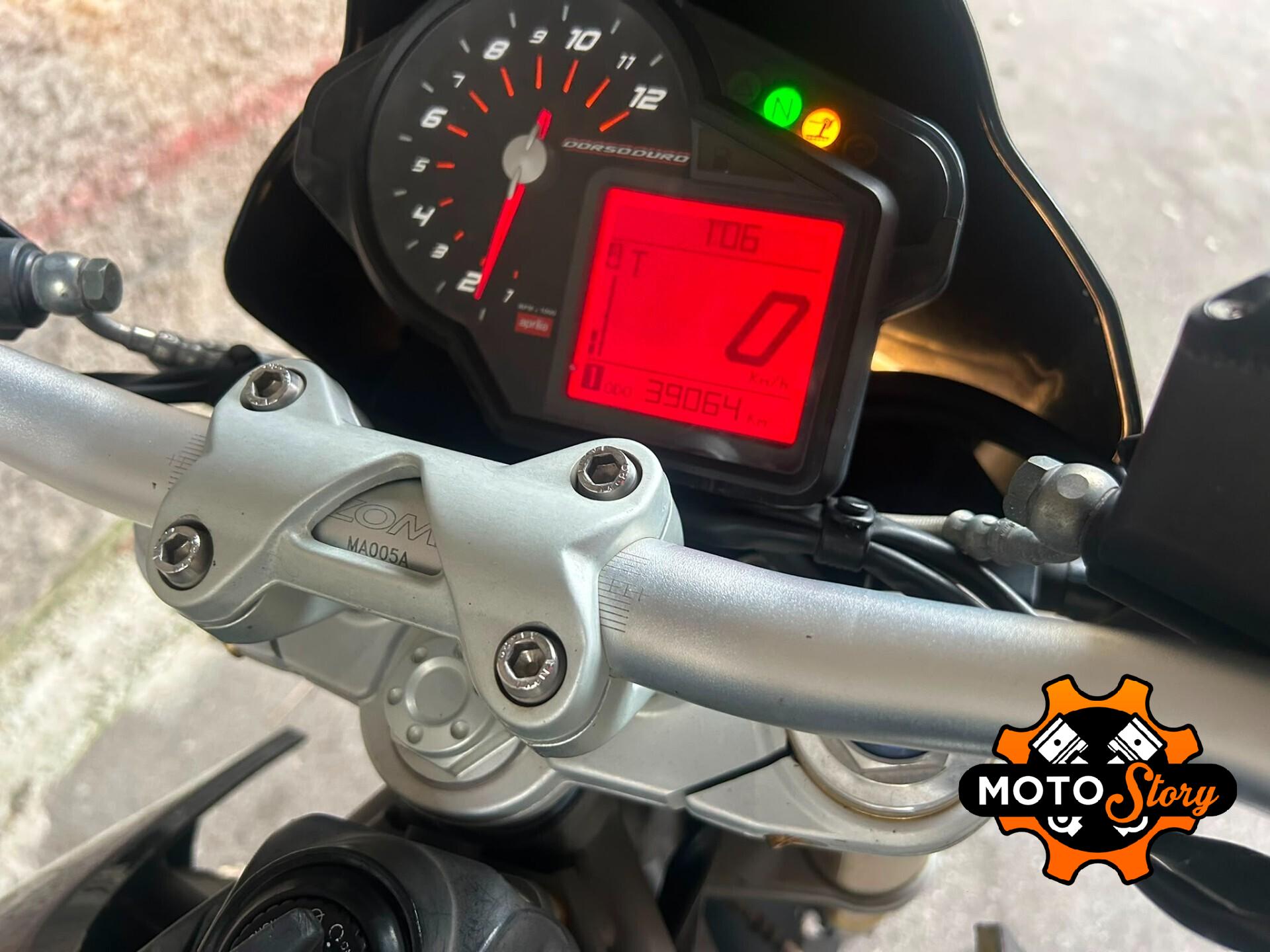 Aprilia Dorsoduro 750