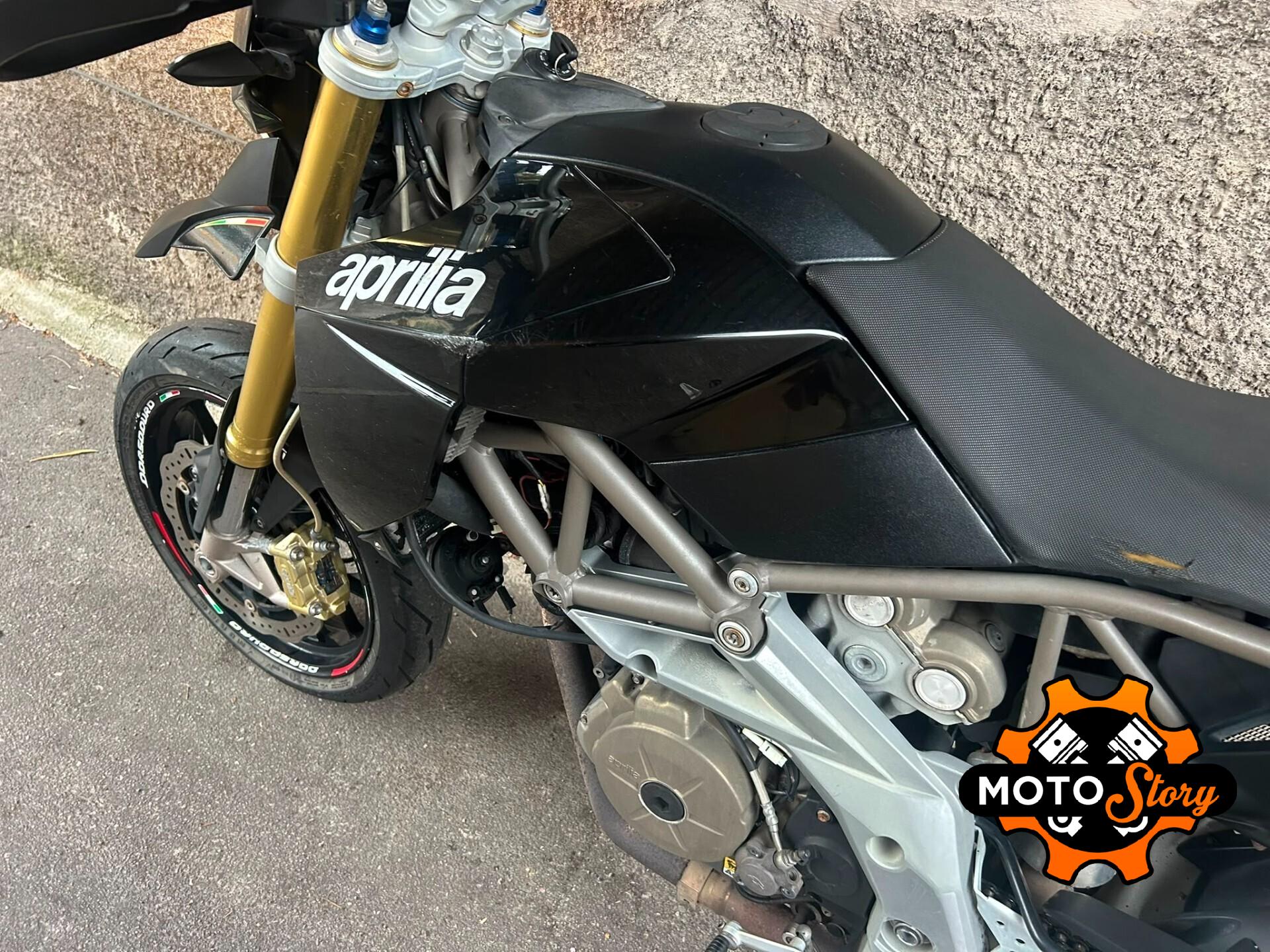 Aprilia Dorsoduro 750