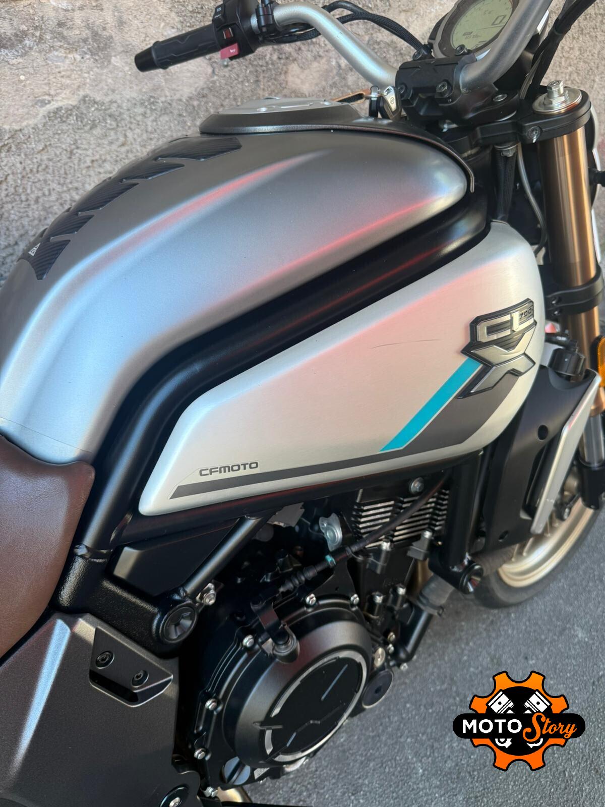 Cf Moto 700CL-X