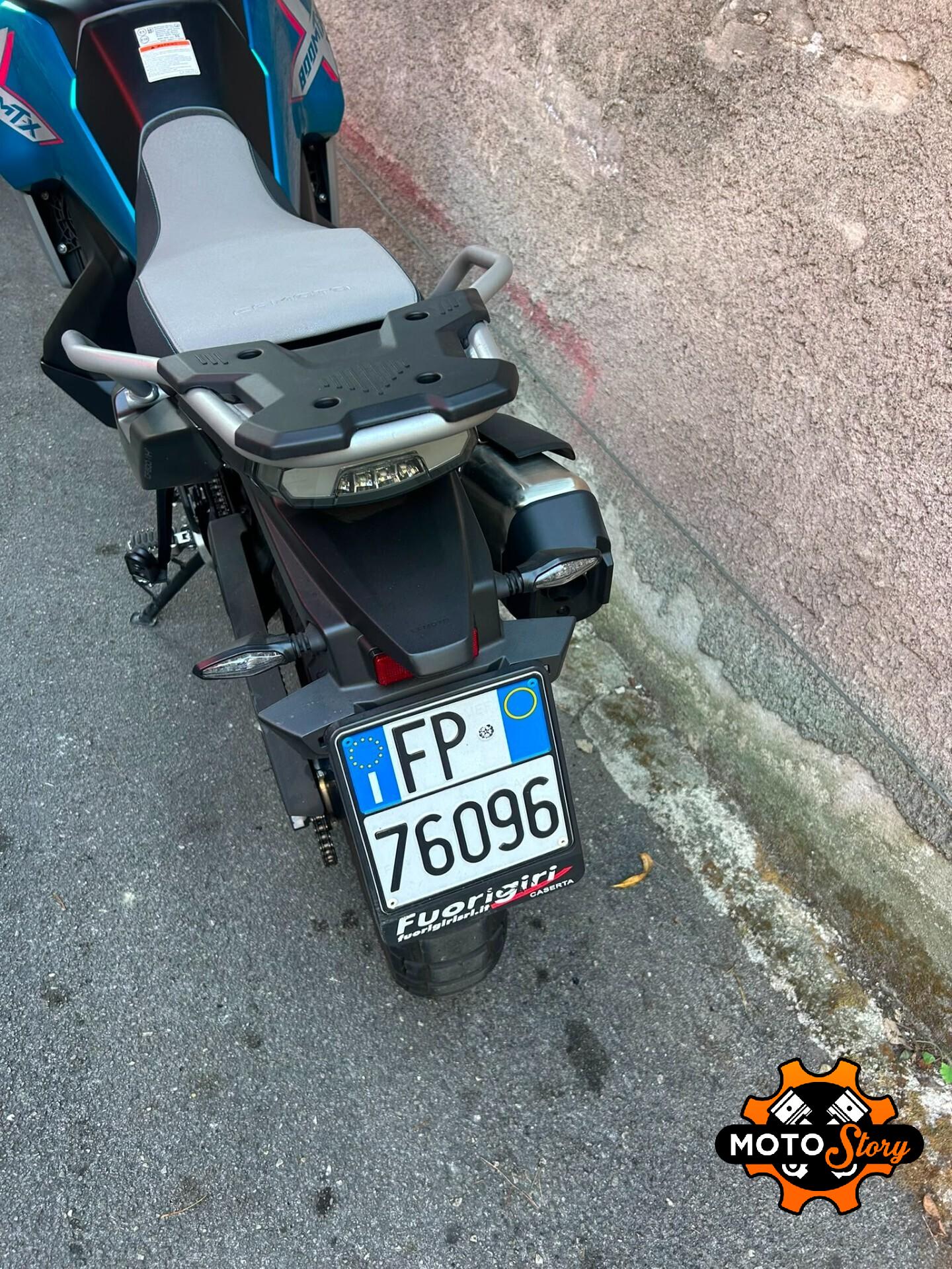 Cf Moto 800MT-X