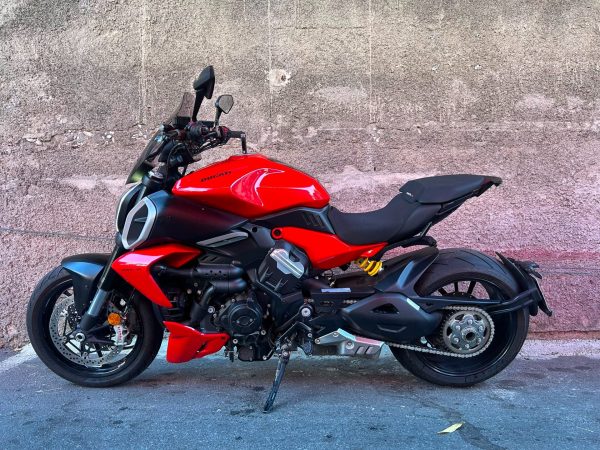 Ducati Diavel V4