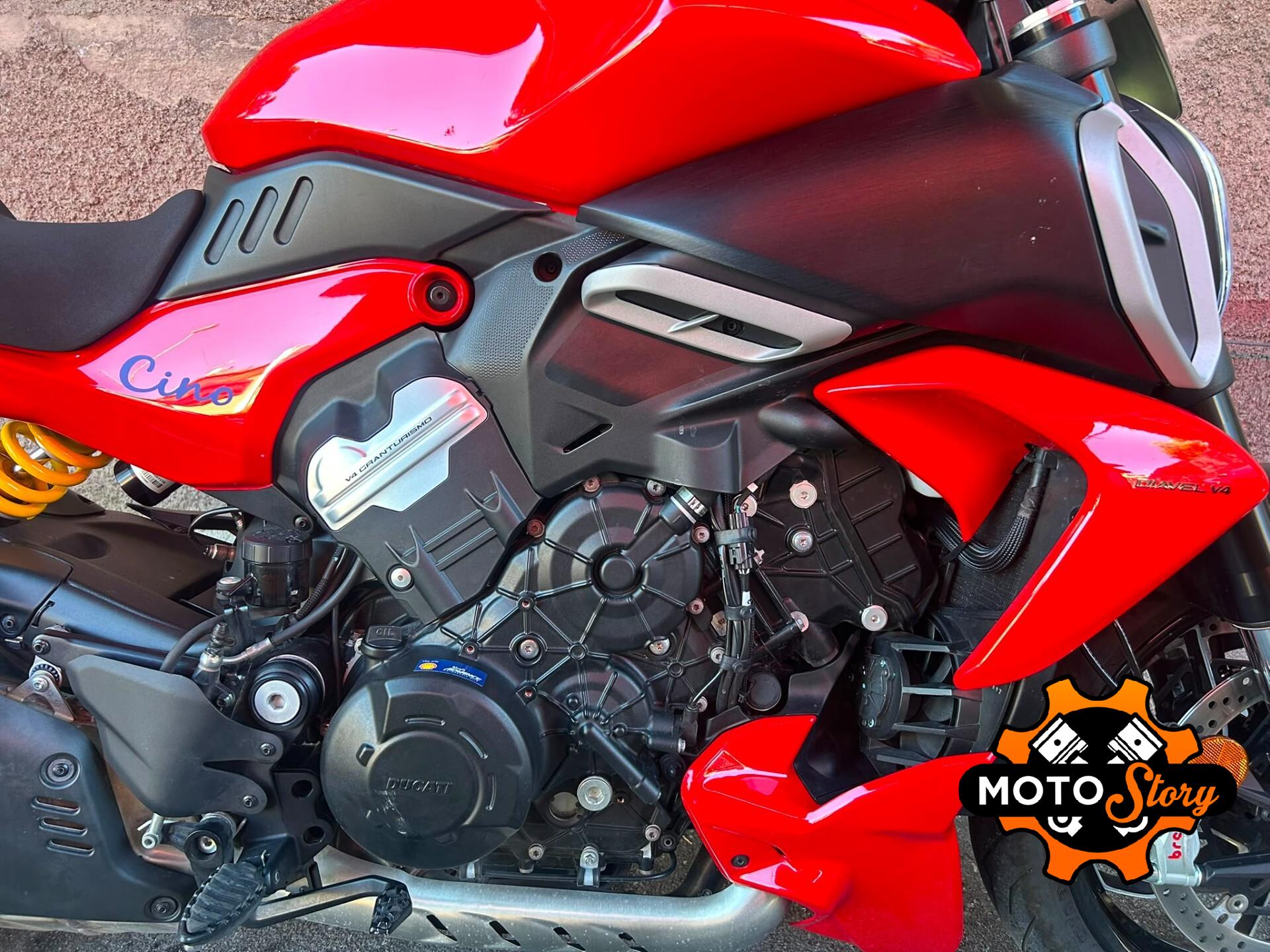 Ducati Diavel V4