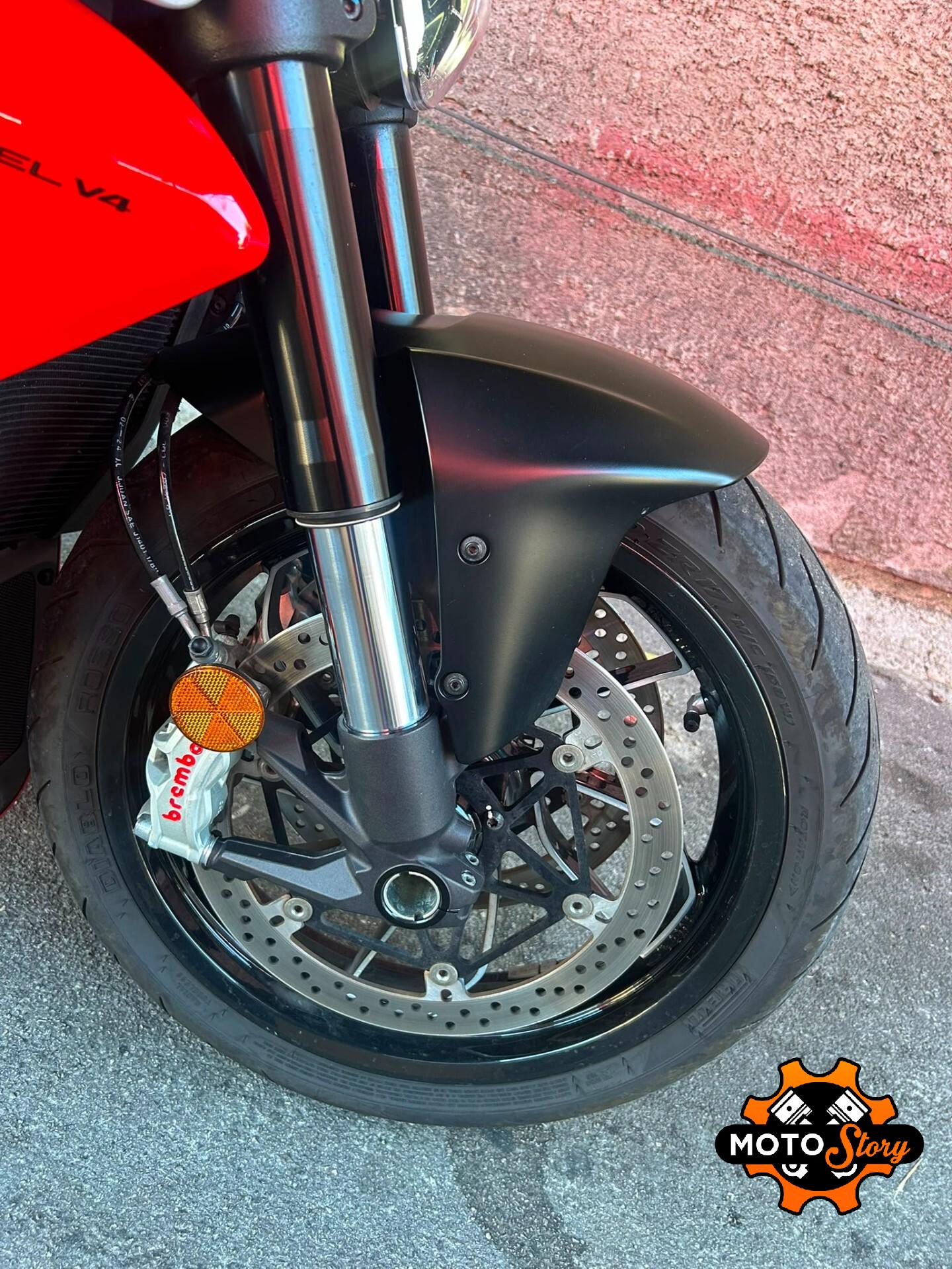 Ducati Diavel V4