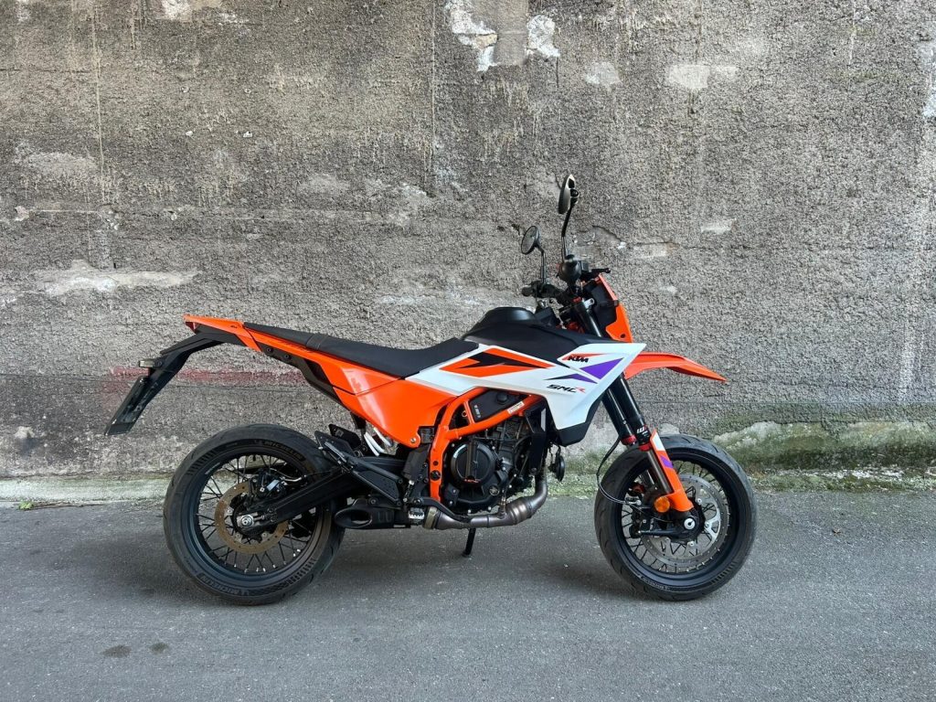 Ktm 390 SMC R