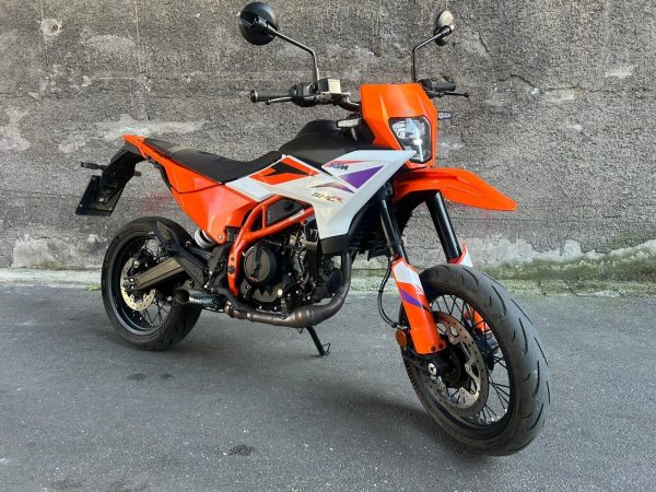 Ktm 390 SMC R