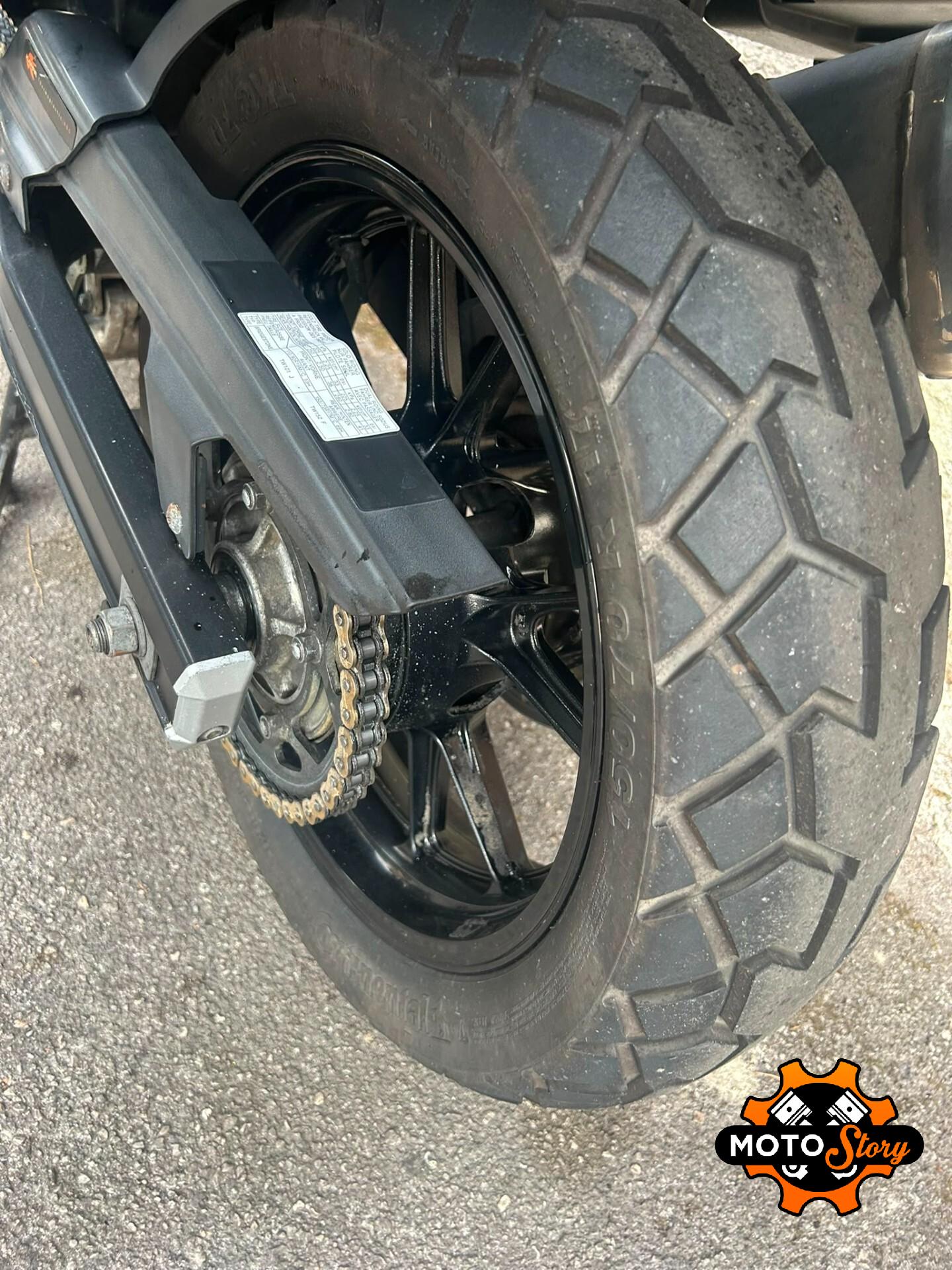 Suzuki V-Strom 650 XT
