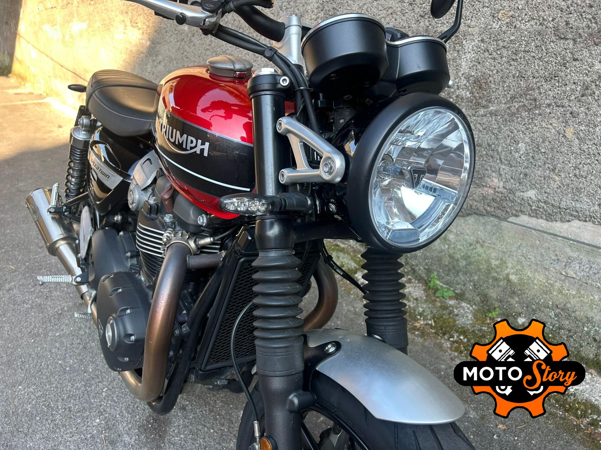 Triumph Speed Twin 1200